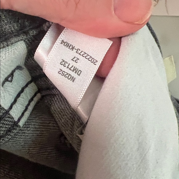 Madewell The '90s Straight Jean in Burwick Wash: Cross-Tab Edition - Picture 6 of 6